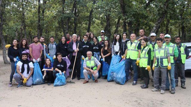 Velimeşe Korusu temizlendi