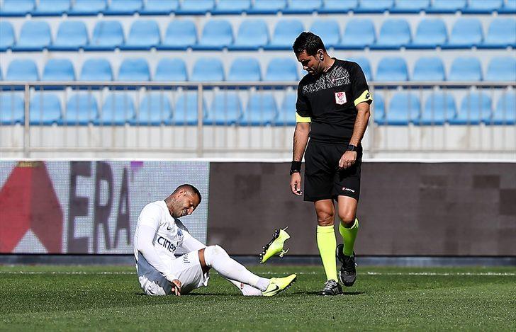 Quaresma depremi! Adeta yıkıldı G4