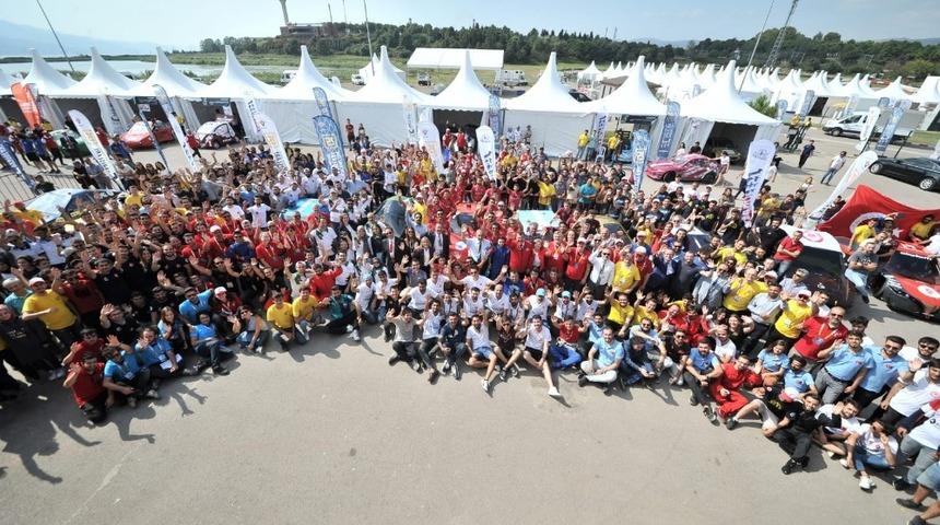 &lsquo;G&ouml;kb&ouml;r&uuml;&rsquo; ilk 10&rsquo;daki yerini aldı