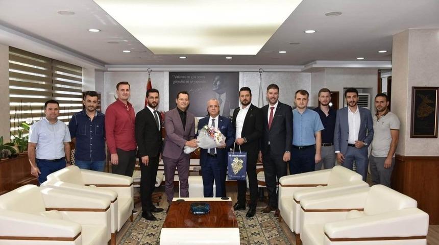 Gen&ccedil; girişimciler, Salihli&rsquo;yi tanıdı