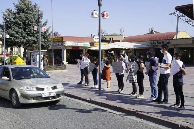 Kapadokya Üniversitesi öğrencilerinden ‘Küresel İklim Grevi’ etkinliği