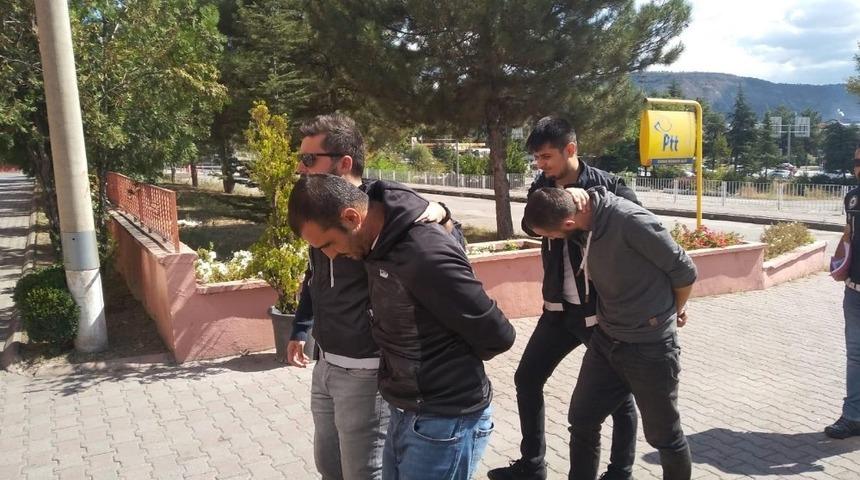 Uyuşturucu operasyonunda 2 kişi tutuklandı