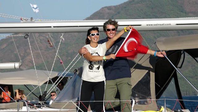Marmarisli çift, 14 metrelik yelkenli ile 5 yılda dünya turunu tamamladı