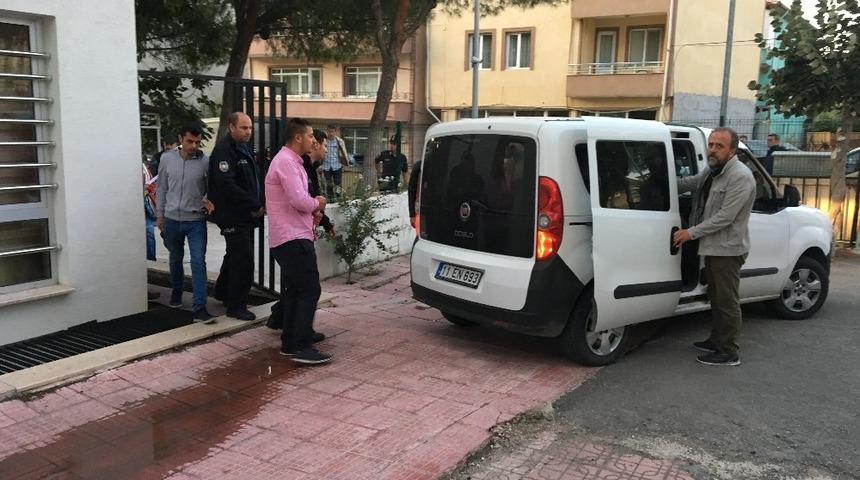 Osmaneli&rsquo;de uyuşturucu satan karı koca tutuklandı