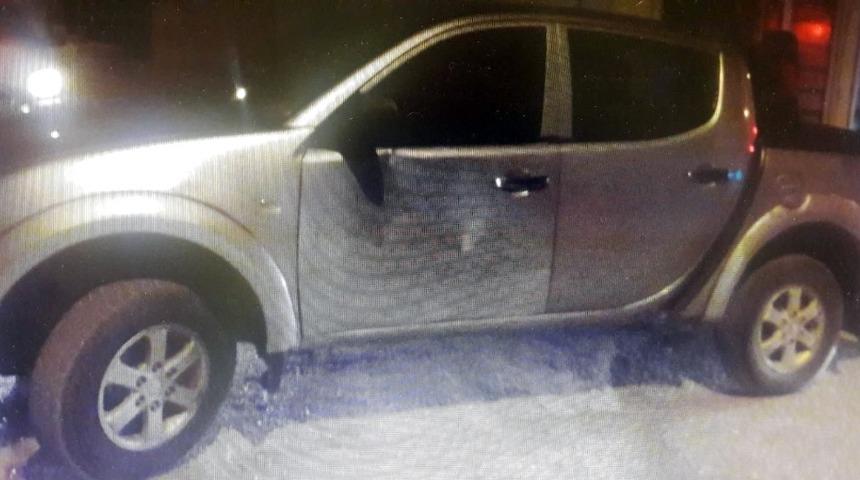 İslahiye&rsquo;de kamyonet ile motosikletin &ccedil;arpıştı: 2 yaralı