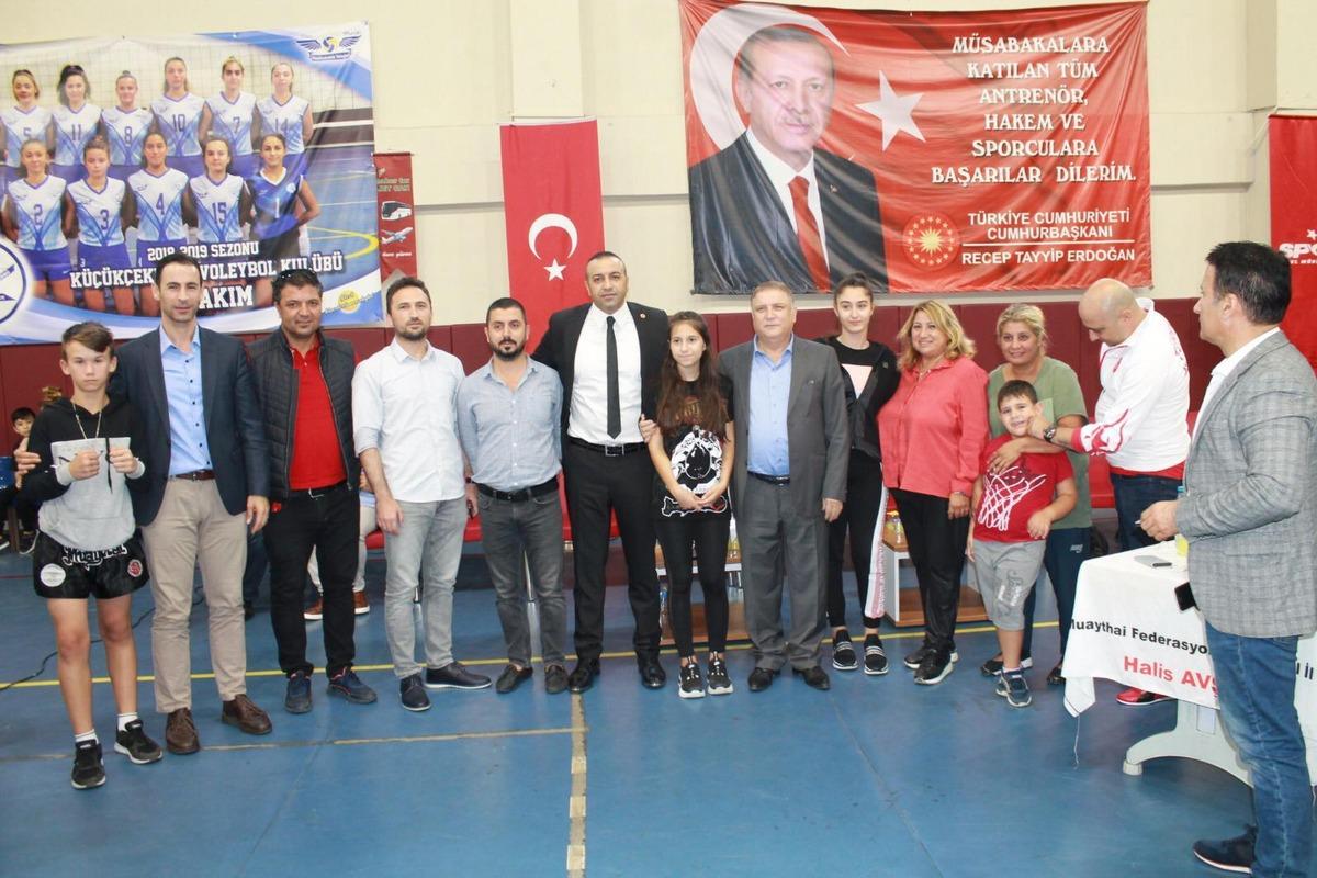 İstanbul Muaythai Şampiyonası, 608 sporcunun katılımıyla devam ediyor