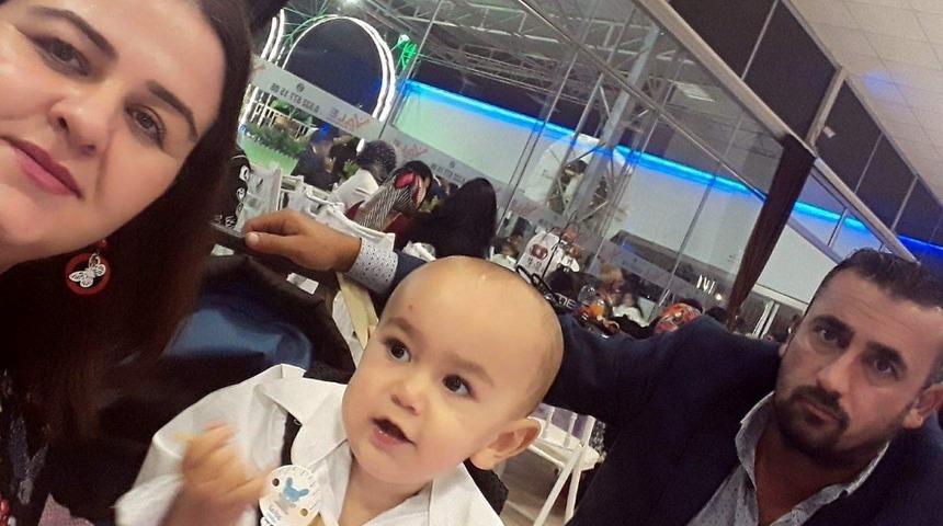 Muhtarın oynarken otomobil çarpan 3 yaşındaki oğlu öldü