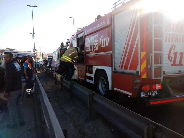 Son dakika: E-5'te trafik kazası! Trafik kilit!  G3