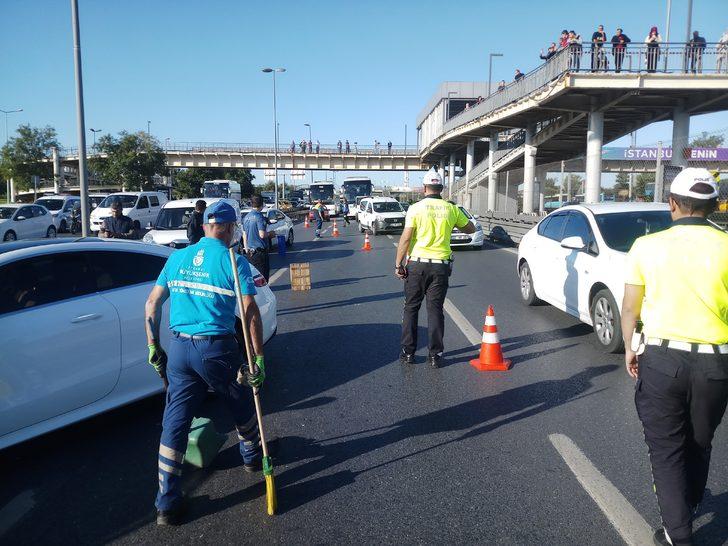 Son dakika: E-5'te trafik kazası! Trafik kilit!  G5