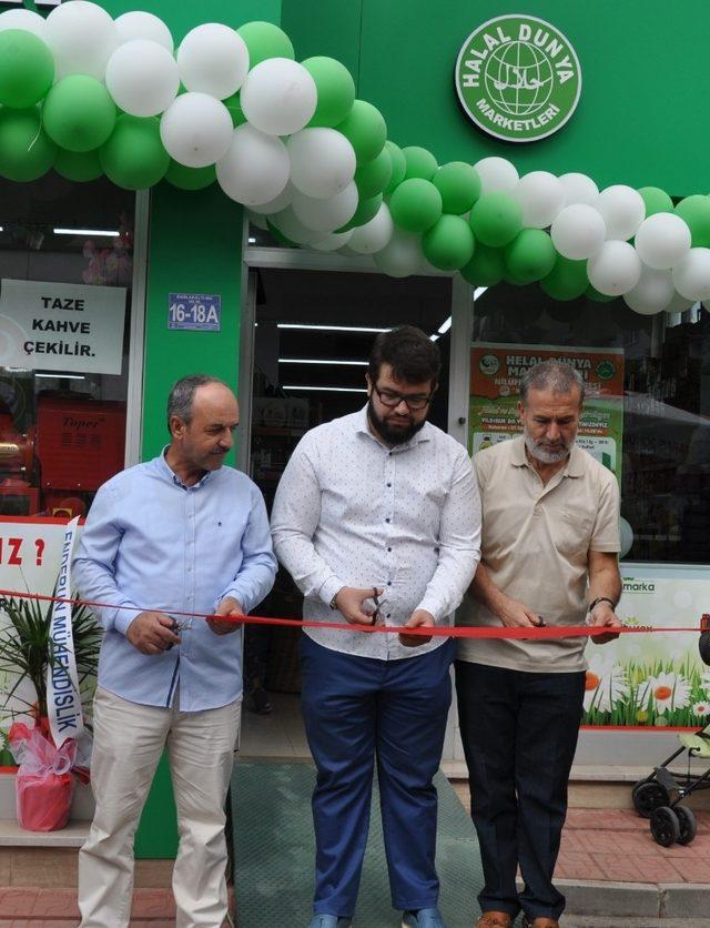 Helal Dünya Marketleri’nin ikinci şubesi açıldı