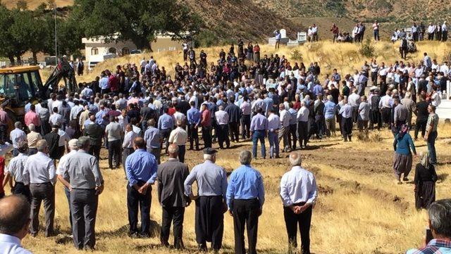 Eski belediye başkanı hayatını kaybetti