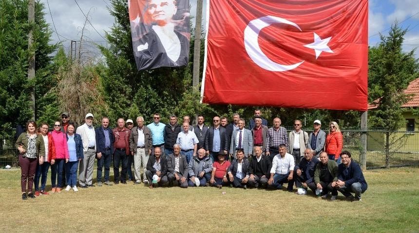 Tepebaşı&rsquo;ndaki muhtarlar piknikte buluştu