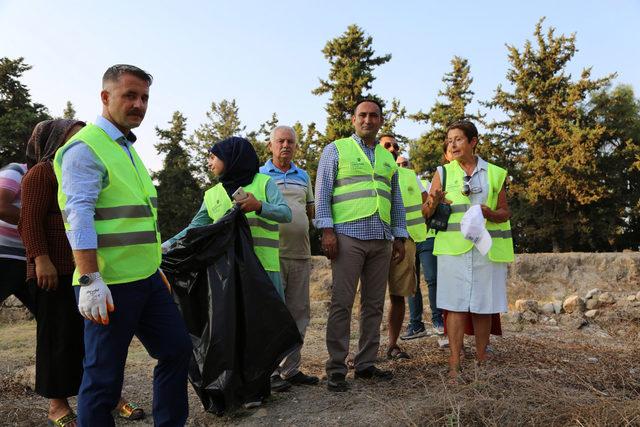 9 bin yıllık höyükte farkındalık temizliği 1