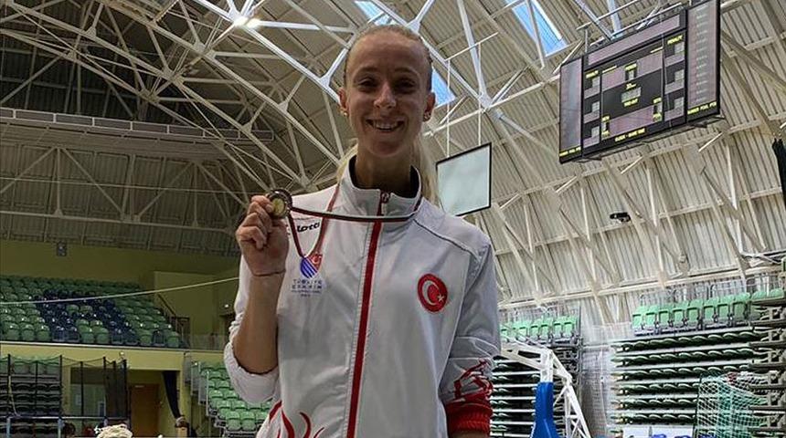 Eskrimde bronz madalya