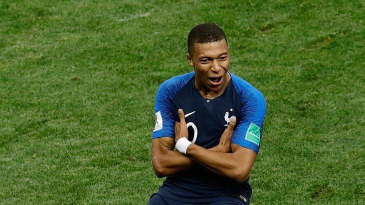 Kylian Mbappe, Galatasaray maçında sahada G2