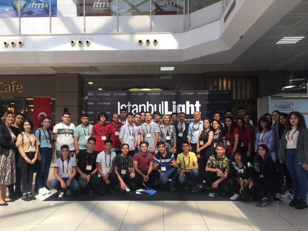 Aydınlık Gen&ccedil;ler Yeniden Sahneye &Ccedil;ıkıyor