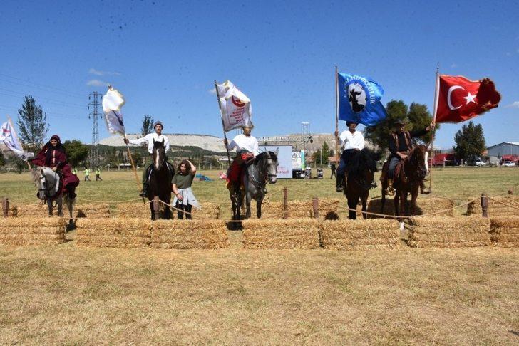 Atlı Okçuluk Türkiye Şampiyonası yapıldı G1