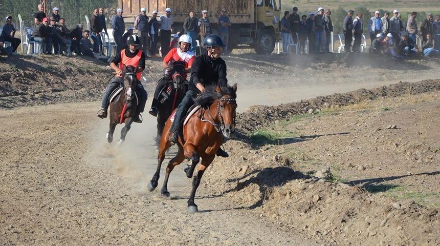 5. Rahvan At Yarışları yapıldı