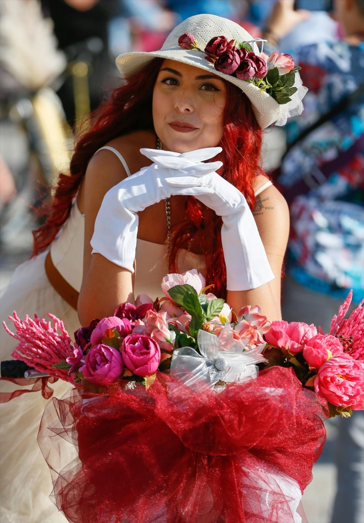 Festivalden farksız! Sokaklar onlarla renklendi