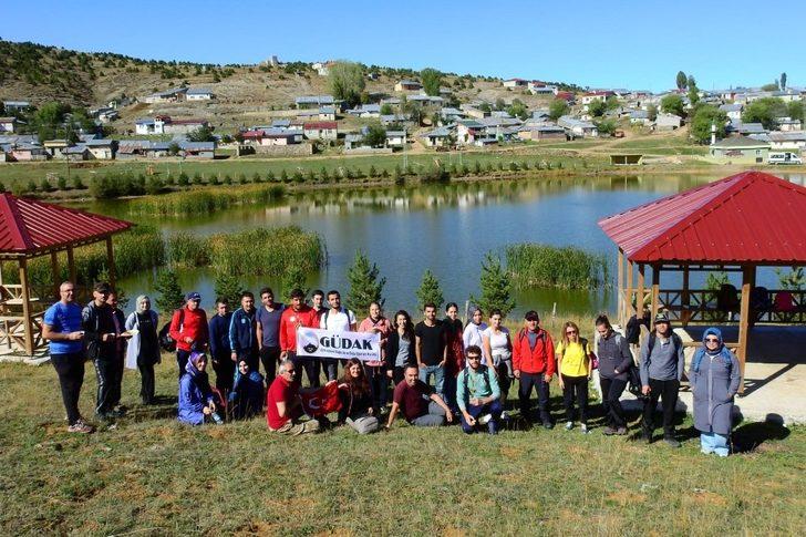 Gümüşhaneli dağcılar Kelkit’te G1