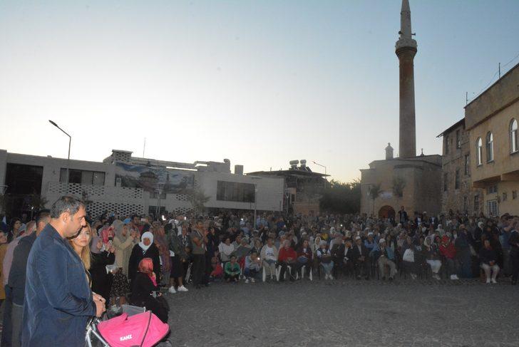 Yılda sadece 2 kez oluyor! Görebilmek için oraya akın ettiler G5