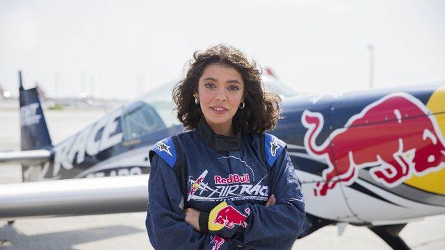 Ünlü isimlerin Red Bull Air Race heyecanı