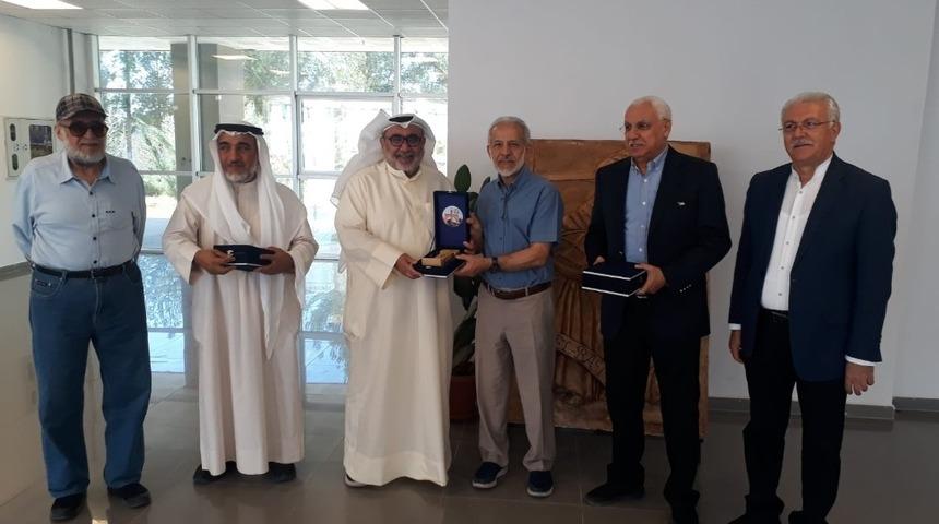 Kuveyt heyetinden HR&Uuml;&rsquo;ye ziyaret