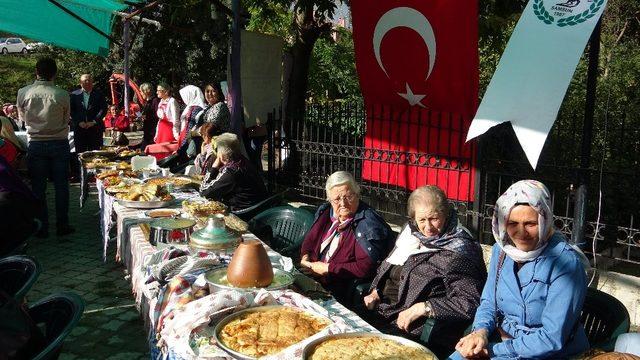 Asırlık mübadil yemek tarifleri kitaplaştırılacak