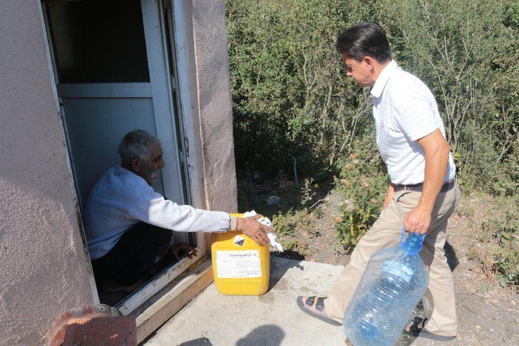 40 yıllık mağara hayatı bitti ama kimse banyo ve berber için ikna edemedi G4