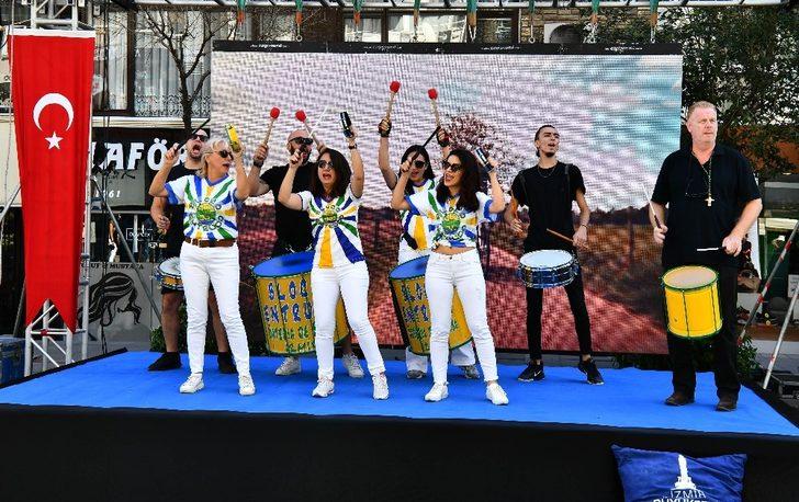 İzmir’de otomobilsiz sokaklar etkinliği G2