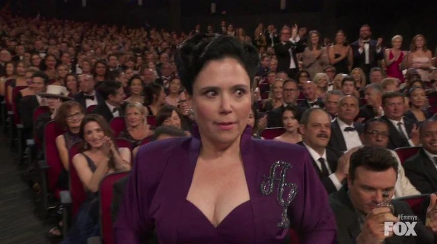 Alex Borstein ödül konuşmasıyla olay oldu