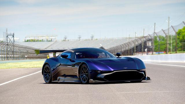 aston-martin-vulcan-up-for-auction