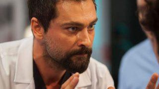 Mucize Doktor'un Doktor Ferman'ı Onur Tuna: Dünyayla seviş...