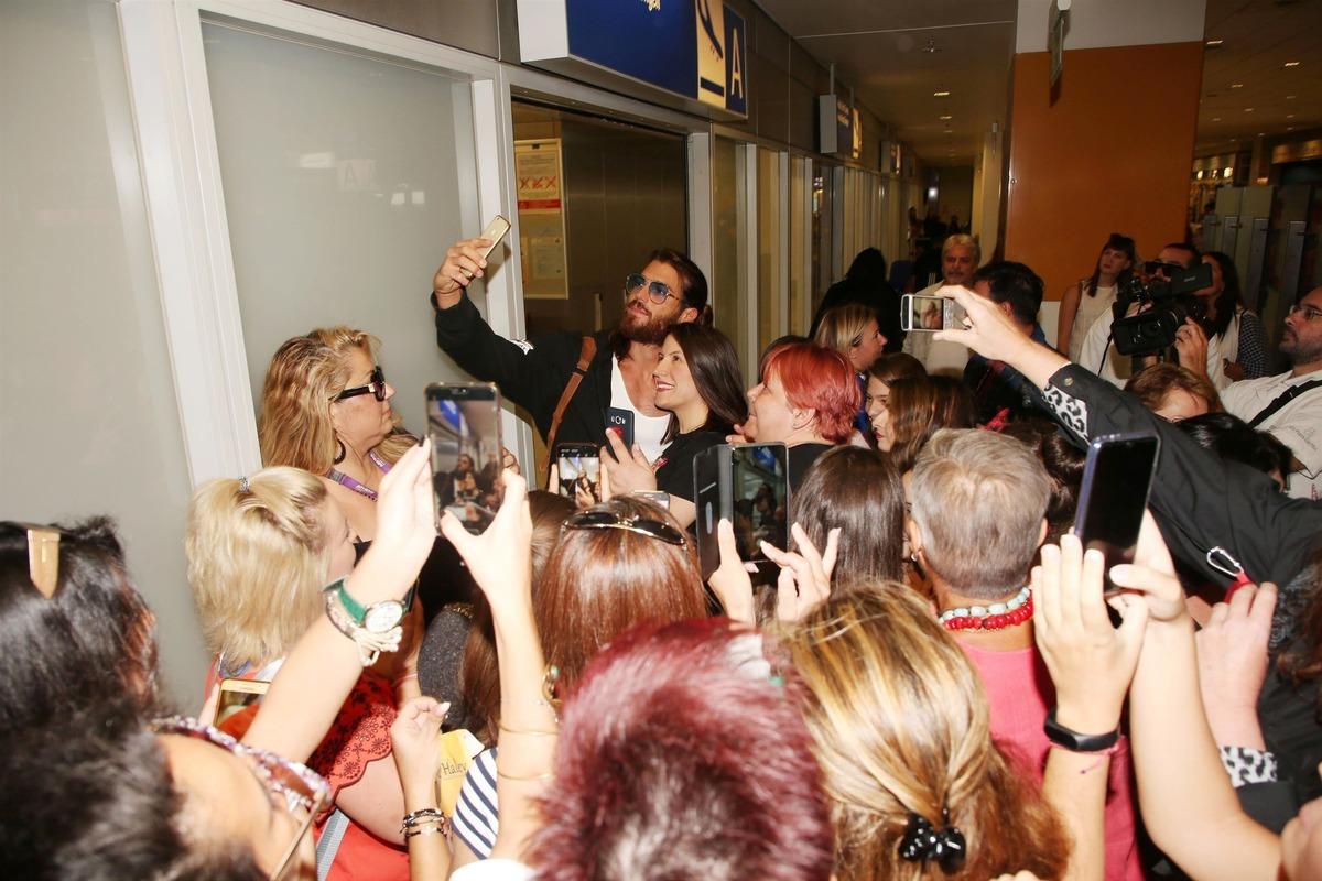 Yunanların Can Yaman &ccedil;ılgınlığı