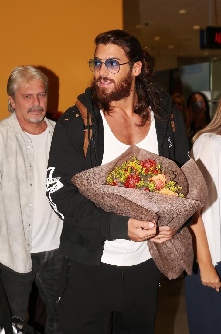 Yunanların Can Yaman çılgınlığı G4