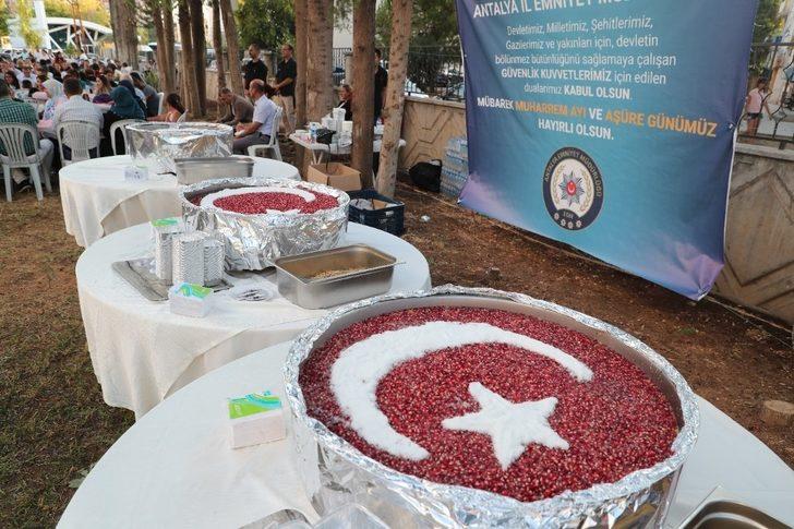 Antalya emniyet personeli aşure etkinliğinde bir araya geldi G1