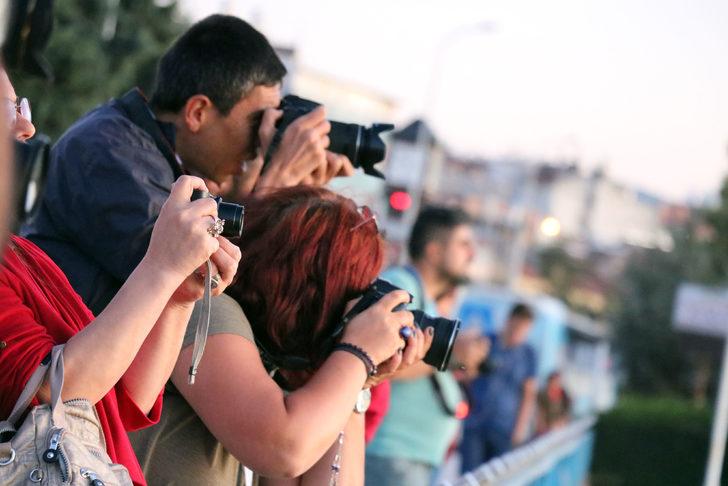 Fotoğraf sanatçıları eşsiz gün batımını fotoğrafladı G2