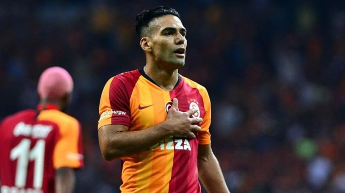 Publimetro'dan Galatasaray'a tepki: Falcao'ya saygısızlık