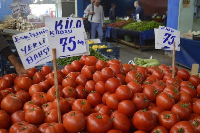 Aylar önce tanesi 1 liraydı, şimdi kilosu 75 kuruş