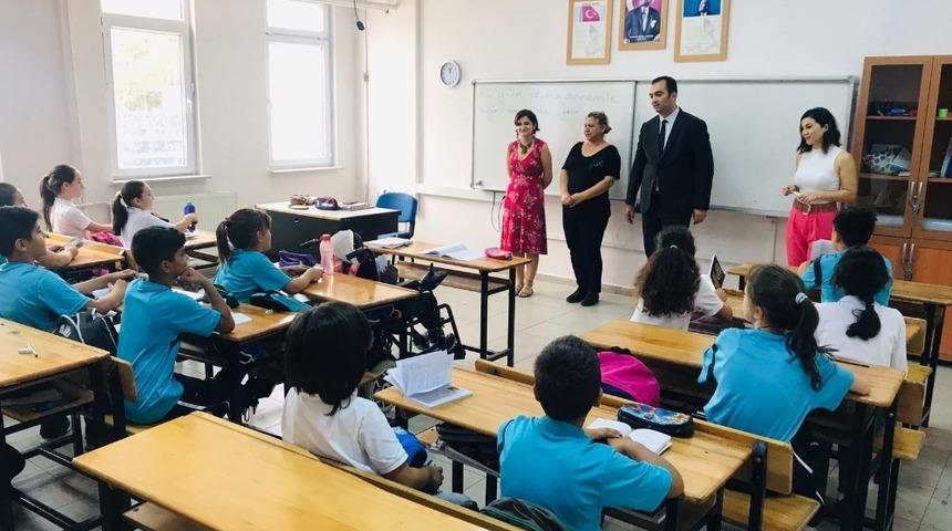 İl Mili Eğitim Müdürü Yılmaz’dan Mehmet Akif Ersoy Ortaokuluna ziyaret