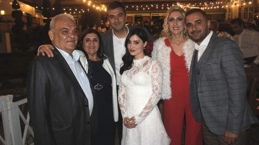 Melike İpek Yalova, yapımcı Altuğ Gültan ile evlendi