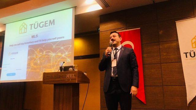 Emlak danışmanları dijital ağ ile bağlanıyor