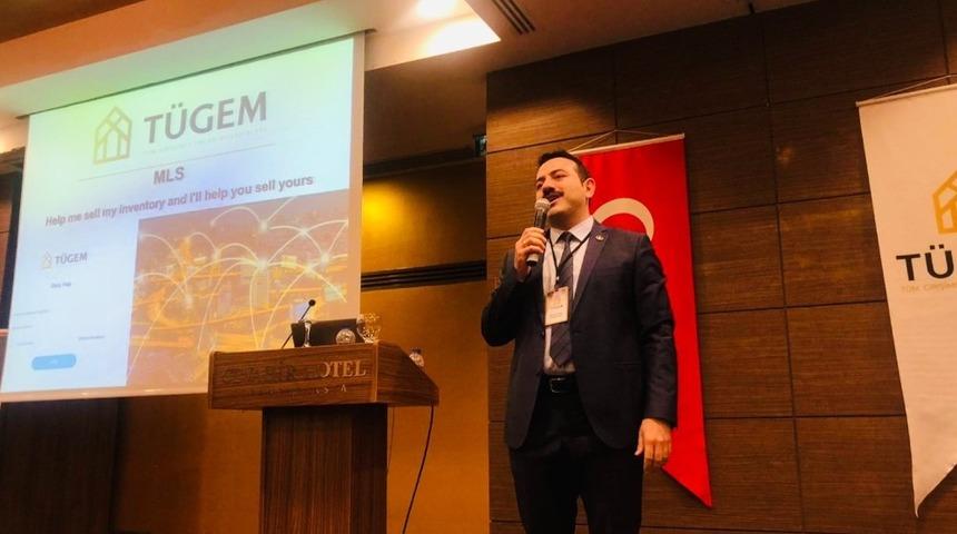 Emlak danışmanları dijital ağ ile bağlanıyor