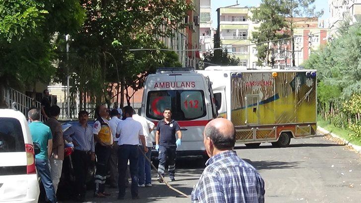 Diyarbakır'da Kur'an kursunda eğitim gören 30 çocuk zehirlenme iddiasıyla hastaneye kaldırıldı G2