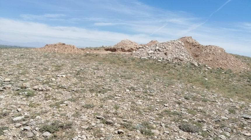 Ka&ccedil;ak kazı yapan 3 kişi yakalandı