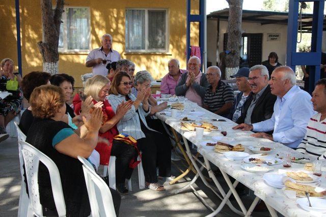 Başkan Tuncel Güzeltepe Mahallesi sakinleriyle buluştu