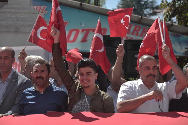 Bingöl'de 'Annelere destek, teröre lanet' eylemi