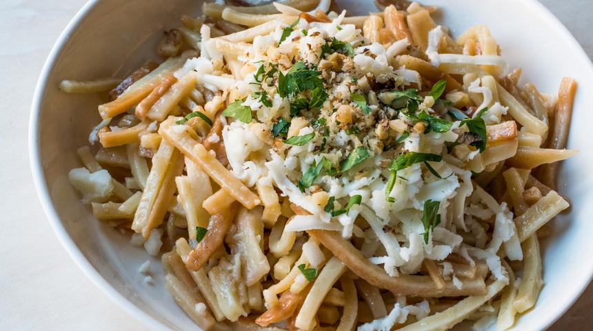 Cevizli erişte tarifi, Cevizli erişte nasıl yapılır?