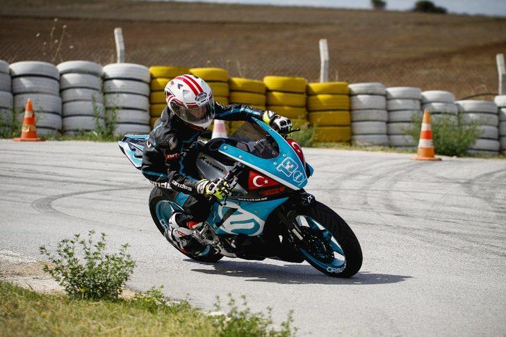 CF Moto 250NK Kupası 1. Ayak Şampiyonu Şavaştın oldu G4