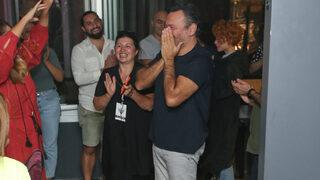 Ali Sunal'ı duygulandıran doğum günü sürprizi